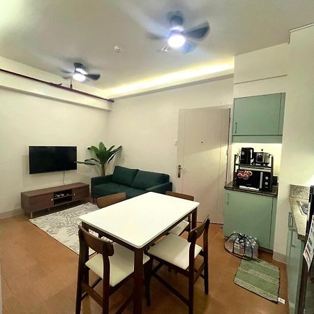 Pioneer Woodlands Bed & Breakfast Mandaluyong Luaran gambar