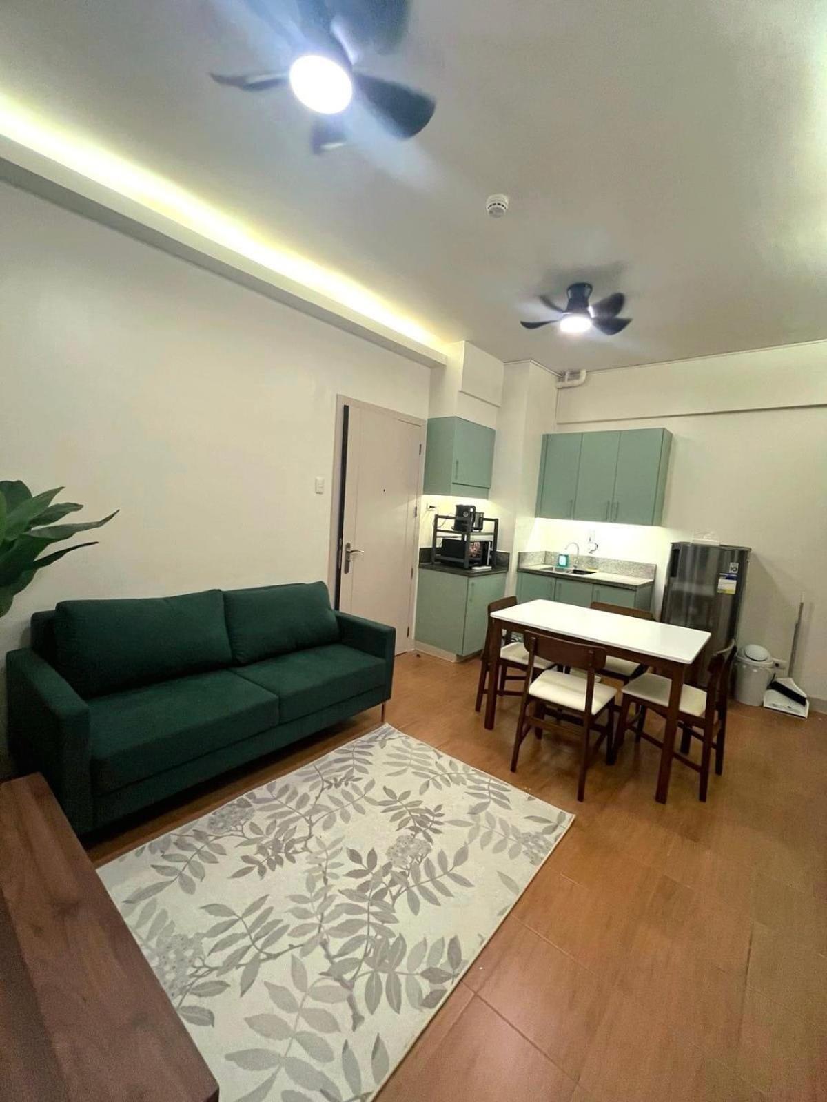 Pioneer Woodlands Bed & Breakfast Mandaluyong Luaran gambar
